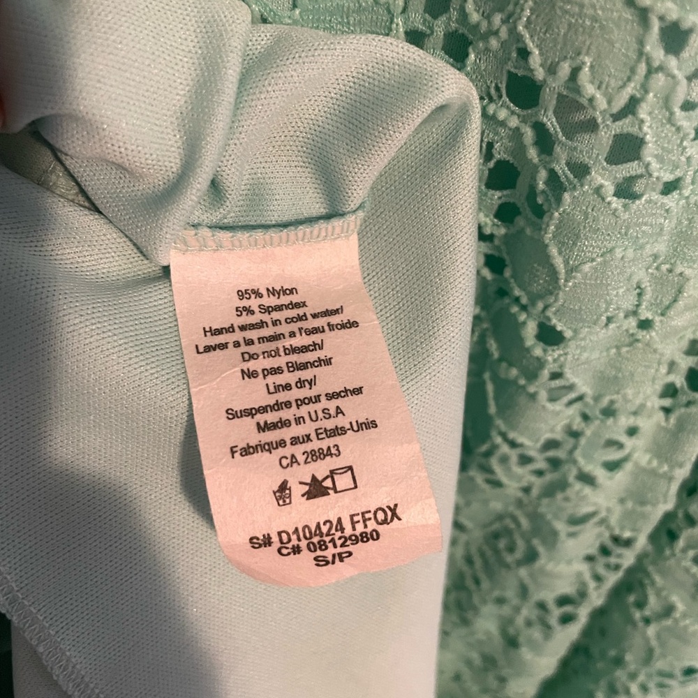 Eclipse - Elegant Minty Blue Lace Dress - Picture 7 of 7